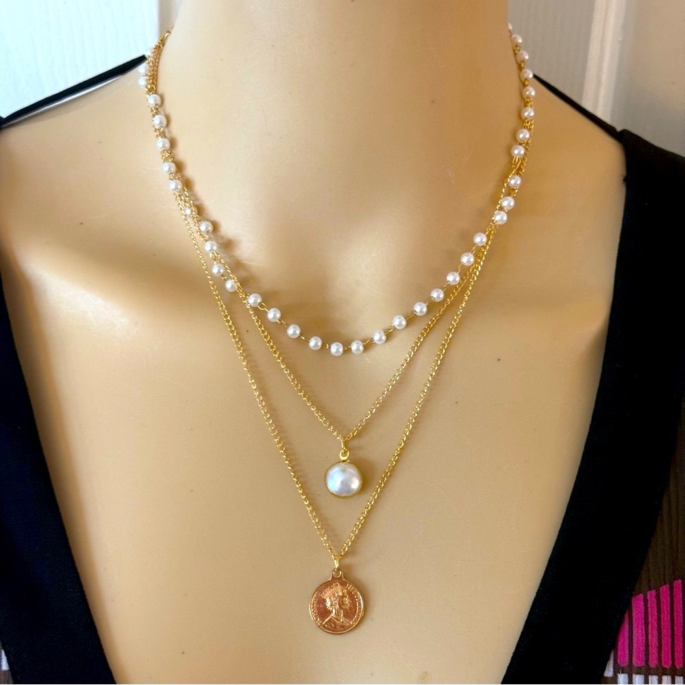 Amazon Gold Dainty Coquette 3-Piece Necklace